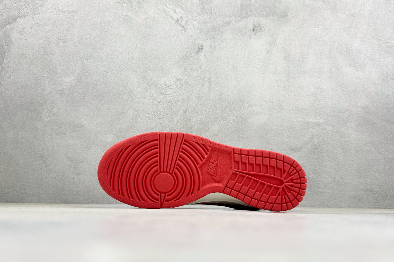 270 Nike Dunk Low Retro 马年限定 周年高端定制 低帮休闲板鞋 MZ9588-852-Chinese UA Cheap High Quatity Brand Clothes Bags handbags Sneakers wholesale wholesaler seller from China Factory suppliers Fashion Clothing Shoes best Quality Beautiful Price 270 Nike Dunk Low Retro 马年限定 周年高端定制 低帮休闲板鞋 MZ9588-852