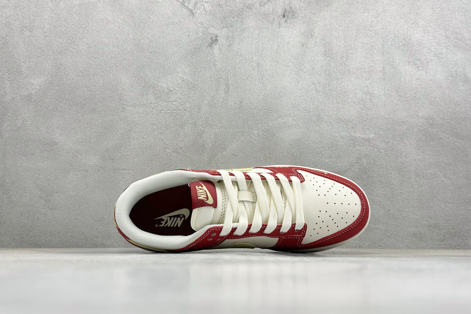 Nike Dunk Low Retro 马年限定 周年高端定制 低帮休闲板鞋 MZ9588-851-Top High Quatity Cheap Sneakers Fashion Clothing Clothes Bags handbags Shoes of all Brand wholesale With The best Quality And Beautiful Price from China Factory Chinese suppliers wholesaler seller Nike Dunk Low Retro 马年限定 周年高端定制 低帮休闲板鞋 MZ9588-851