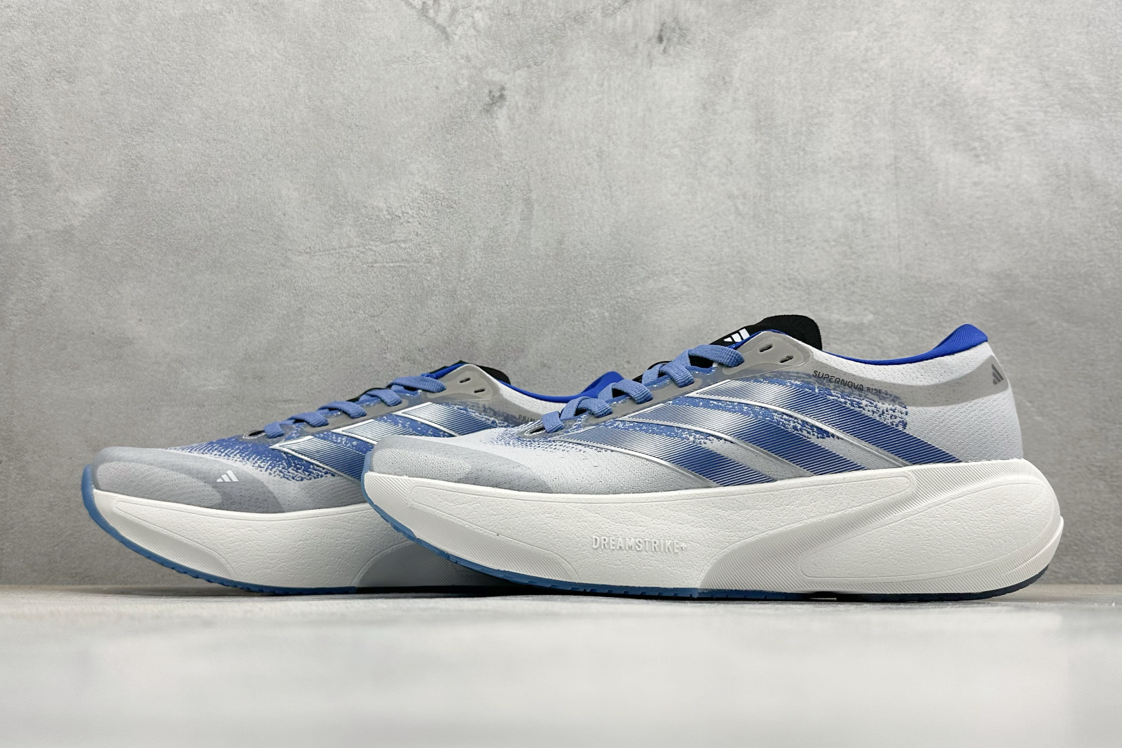 200 TY版Adidas Supernova Rise 3 阿迪达斯 减震回弹 运动透气休闲跑步鞋 KK1206