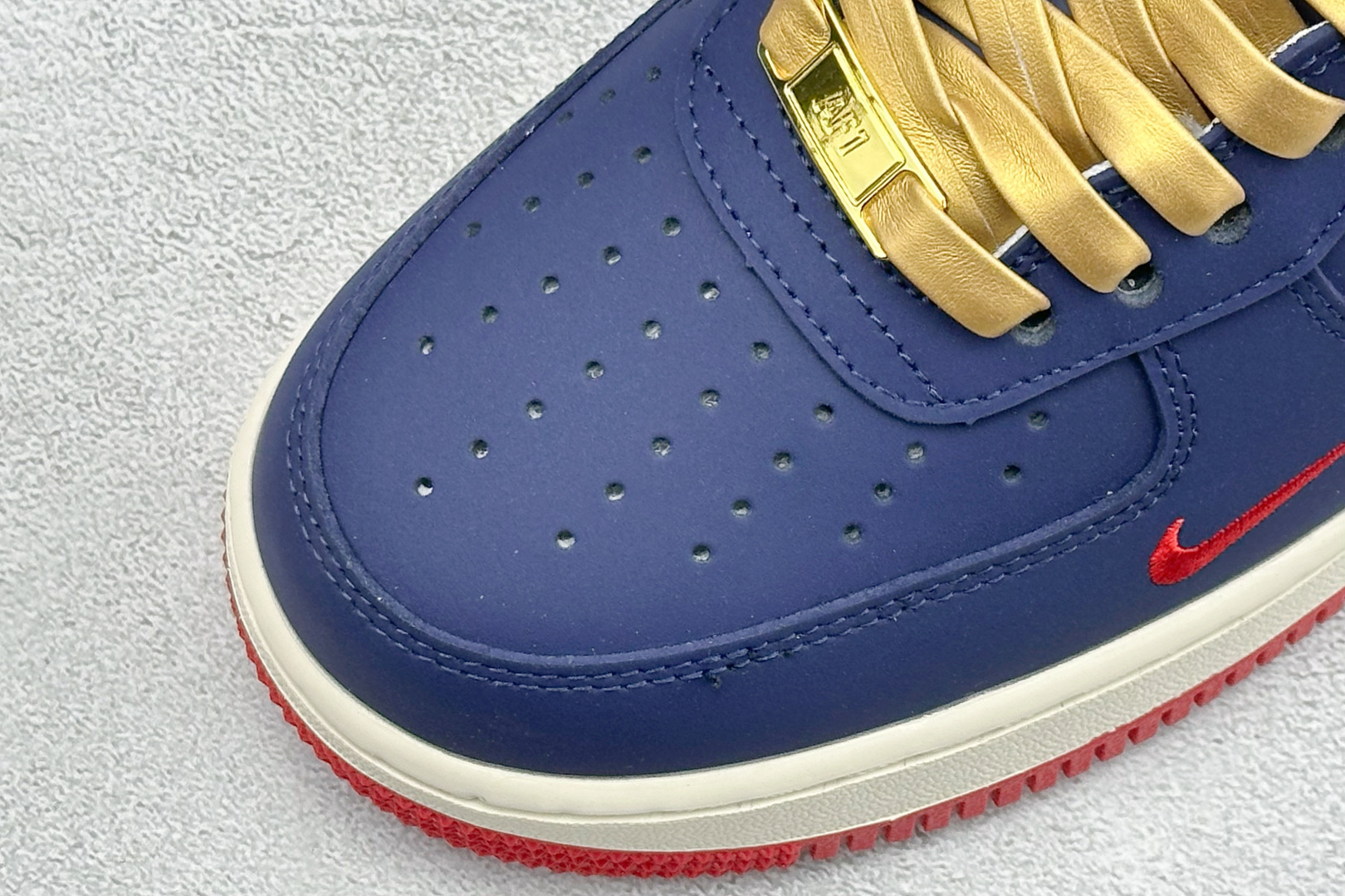 SC版Nike Air Force 1'07 Low 蓝红金芒 空军一号低帮休闲板鞋 NH0601-529-Top High Quatity Cheap Sneakers Fashion Clothing Clothes Bags handbags Shoes of all Brand wholesale With The best Quality And Beautiful Price from China Factory Chinese suppliers wholesaler seller SC版Nike Air Force 1'07 Low 蓝红金芒 空军一号低帮休闲板鞋 NH0601-529