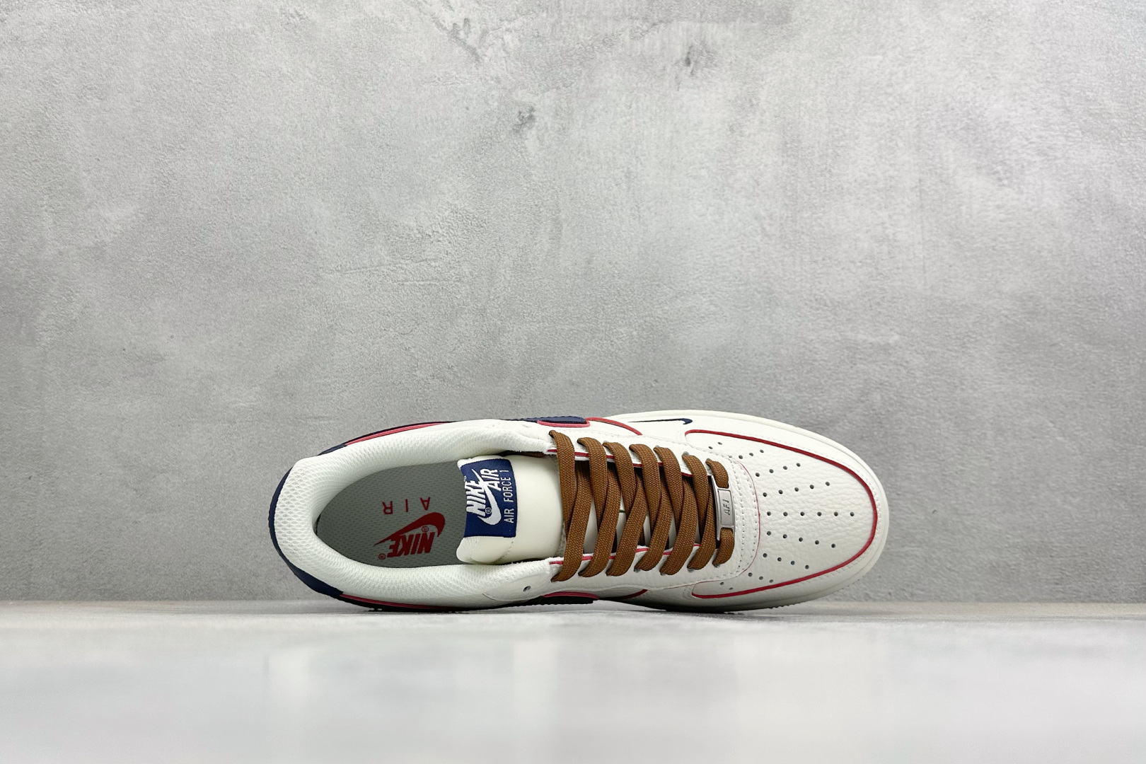 SC版Nike Air Force 1'07 Low 奶白蓝红斑点 空军一号低帮休闲板鞋 NH0601-545-Top High Quatity Cheap Sneakers Fashion Clothing Clothes Bags handbags Shoes of all Brand wholesale With The best Quality And Beautiful Price from China Factory Chinese suppliers wholesaler seller SC版Nike Air Force 1'07 Low 奶白蓝红斑点 空军一号低帮休闲板鞋 NH0601-545