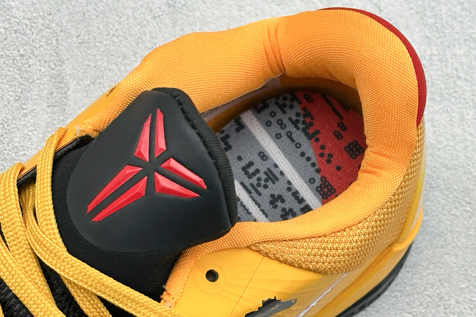 360 Nike Zoom KOBE 5代 PROTRO CHBL 马年限定实战篮球鞋 CD4991-862