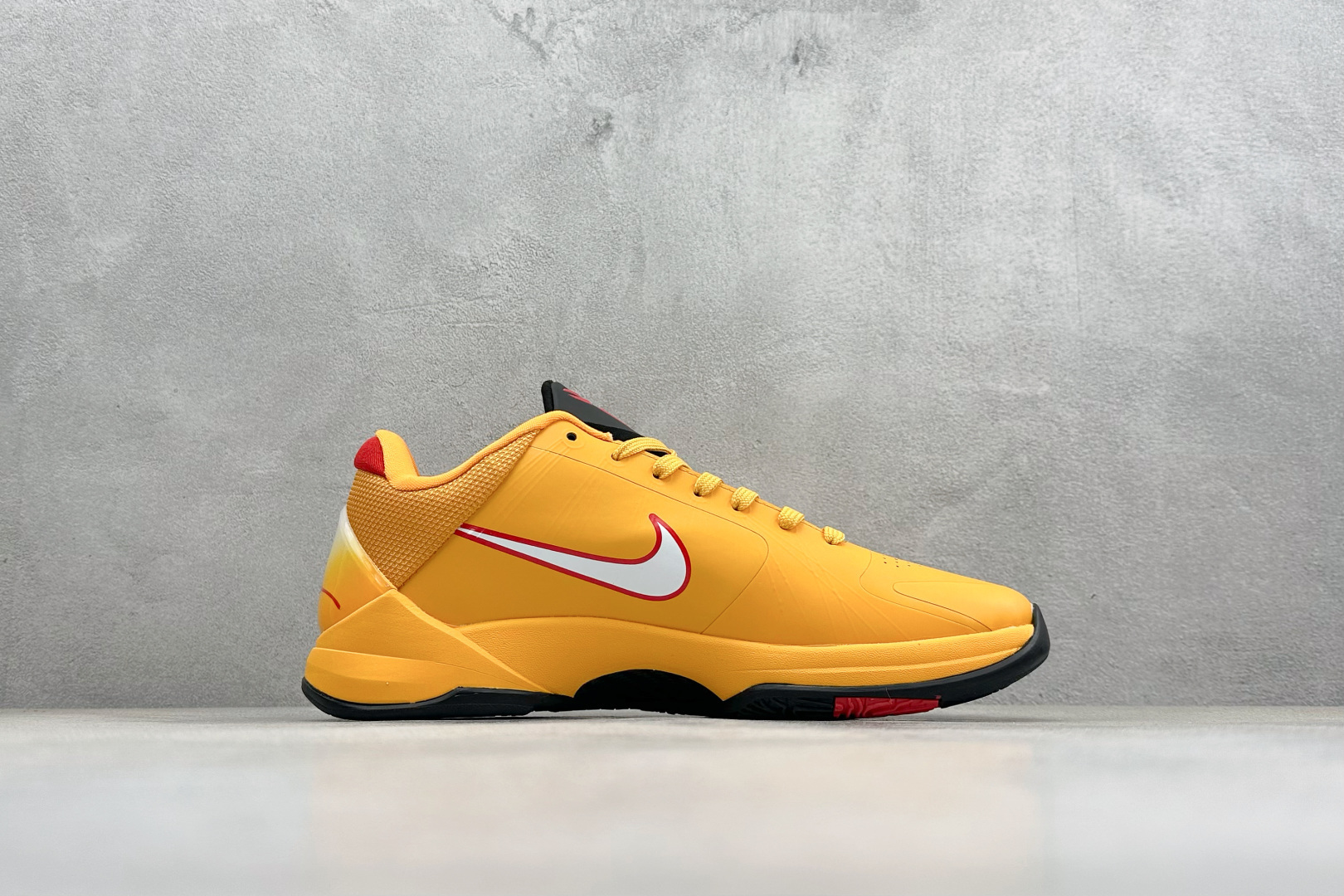 360 Nike Zoom KOBE 5代 PROTRO CHBL 马年限定实战篮球鞋 CD4991-862