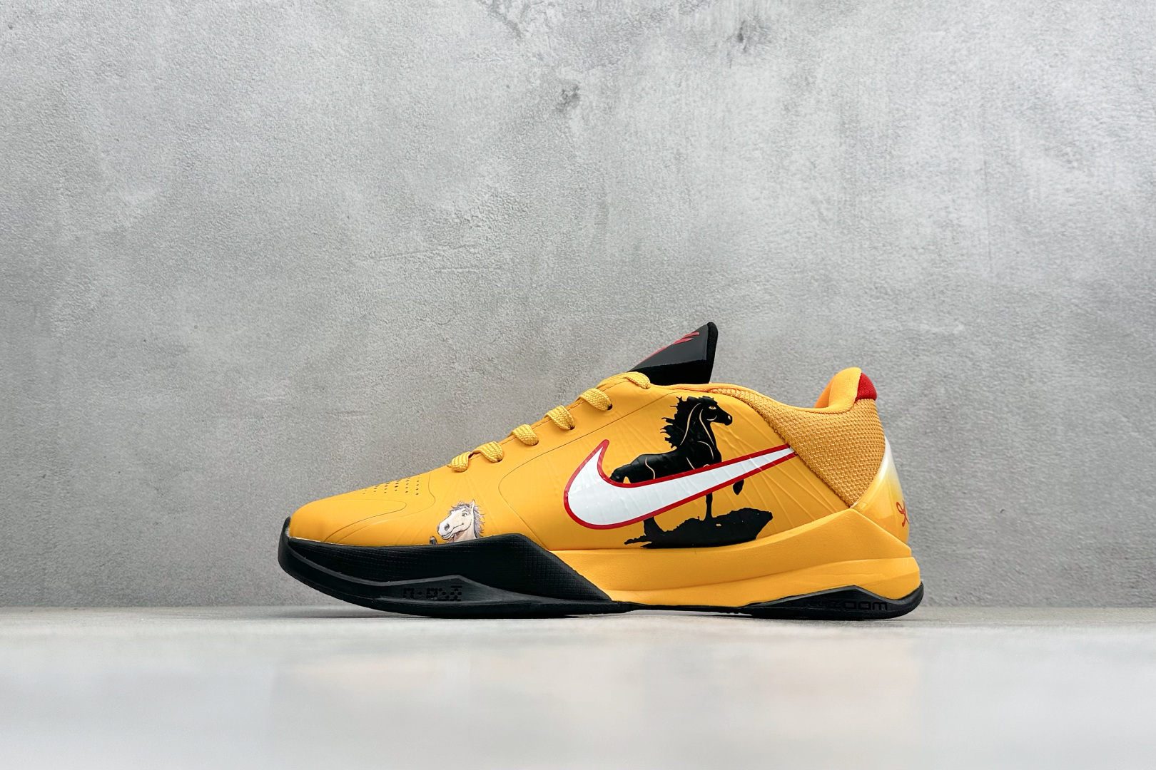 360 Nike Zoom KOBE 5代 PROTRO CHBL 马年限定实战篮球鞋 CD4991-862