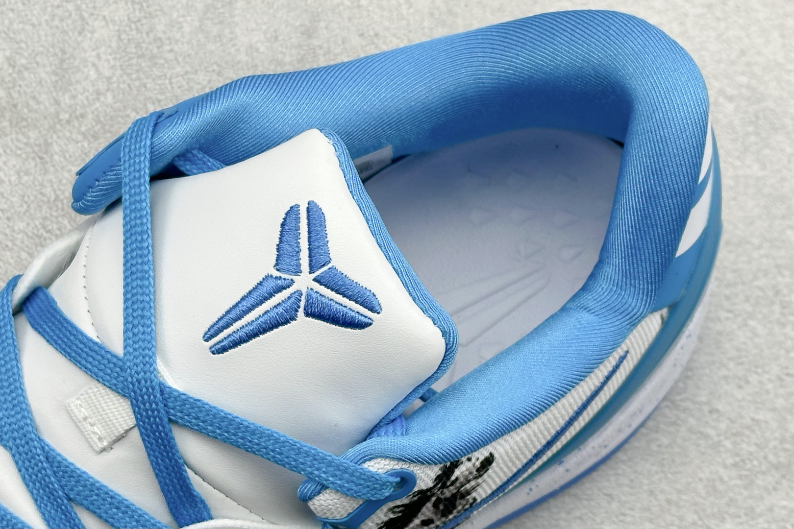 Nike Kobe 8 Protro 马年限定萌马涂鸦曼巴战靴 HF2793-020-Chinese wholesaler seller Clothes Bags handbags wholesale Shoes High Quatity wholesaler seller Cheap Sneakers from China Factory Chinese suppliers china wholesale clothing wholesaler seller Nike Kobe 8 Protro 马年限定萌马涂鸦曼巴战靴 HF2793-020