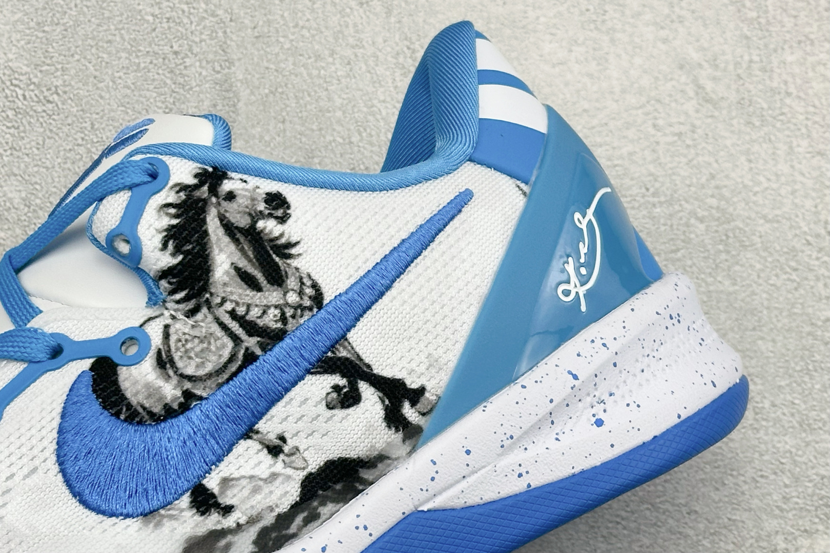 Nike Kobe 8 Protro 马年限定萌马涂鸦曼巴战靴 HF2793-020-Chinese wholesaler seller Clothes Bags handbags wholesale Shoes High Quatity wholesaler seller Cheap Sneakers from China Factory Chinese suppliers china wholesale clothing wholesaler seller Nike Kobe 8 Protro 马年限定萌马涂鸦曼巴战靴 HF2793-020