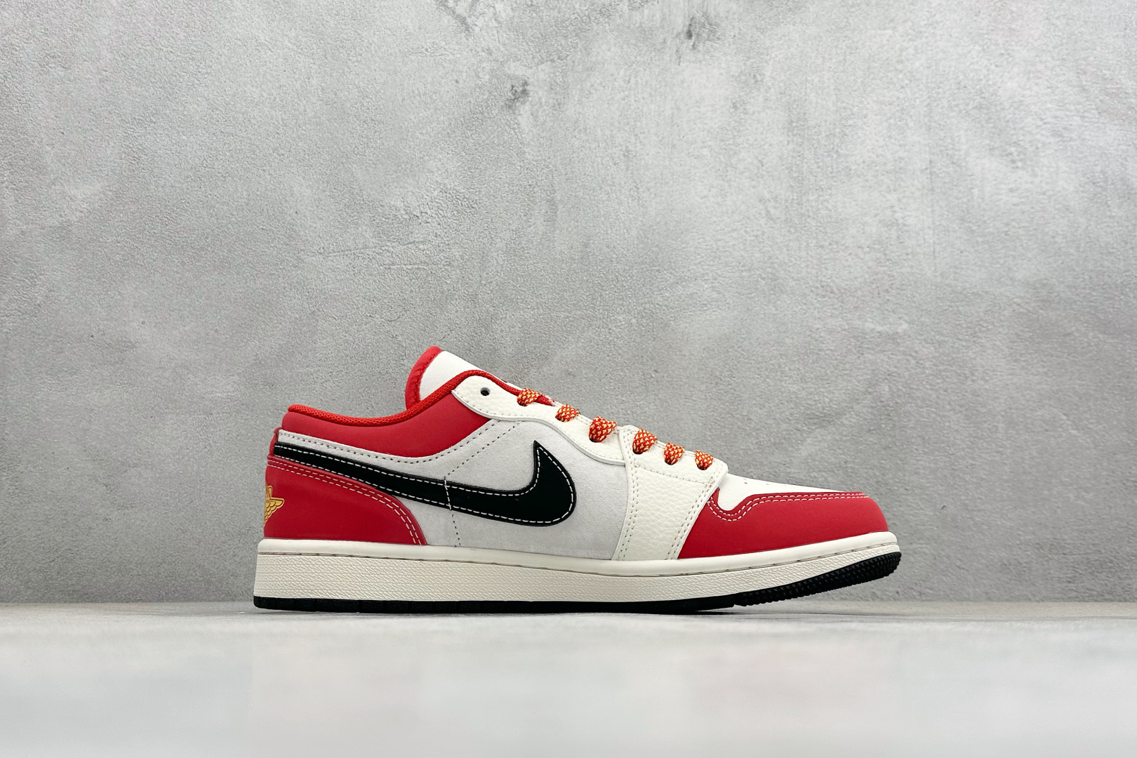 Air Jordan 1 Low AJ1 乔1 马年限定 高端定制 低帮复古篮球鞋 HT5088-641-Top High Quatity Cheap Sneakers Fashion Clothing Clothes Bags handbags Shoes of all Brand wholesale With The best Quality And Beautiful Price from China Factory Chinese suppliers wholesaler seller Air Jordan 1 Low AJ1 乔1 马年限定 高端定制 低帮复古篮球鞋 HT5088-641