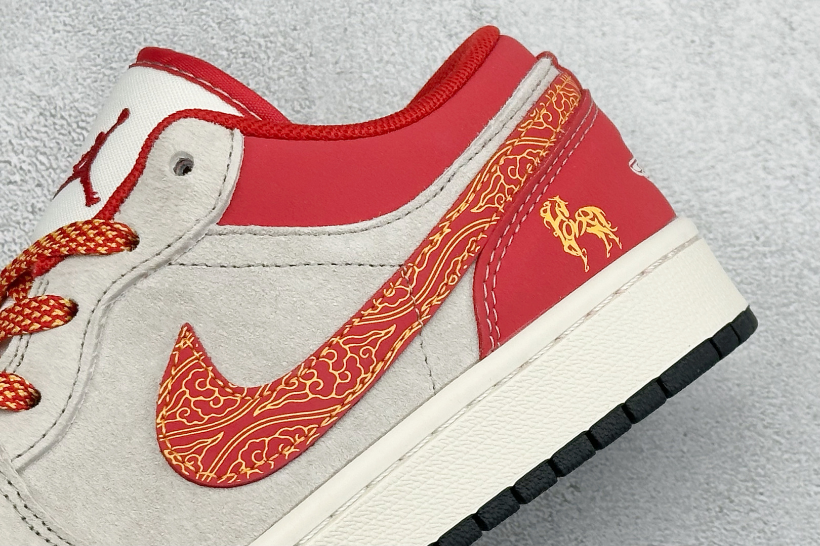Air Jordan 1 Low AJ1 乔1 马年限定 高端定制 低帮复古篮球鞋 XT6998-170