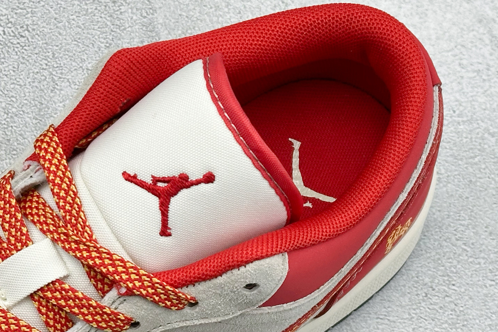 Air Jordan 1 Low AJ1 乔1 马年限定 高端定制 低帮复古篮球鞋 XT6998-170
