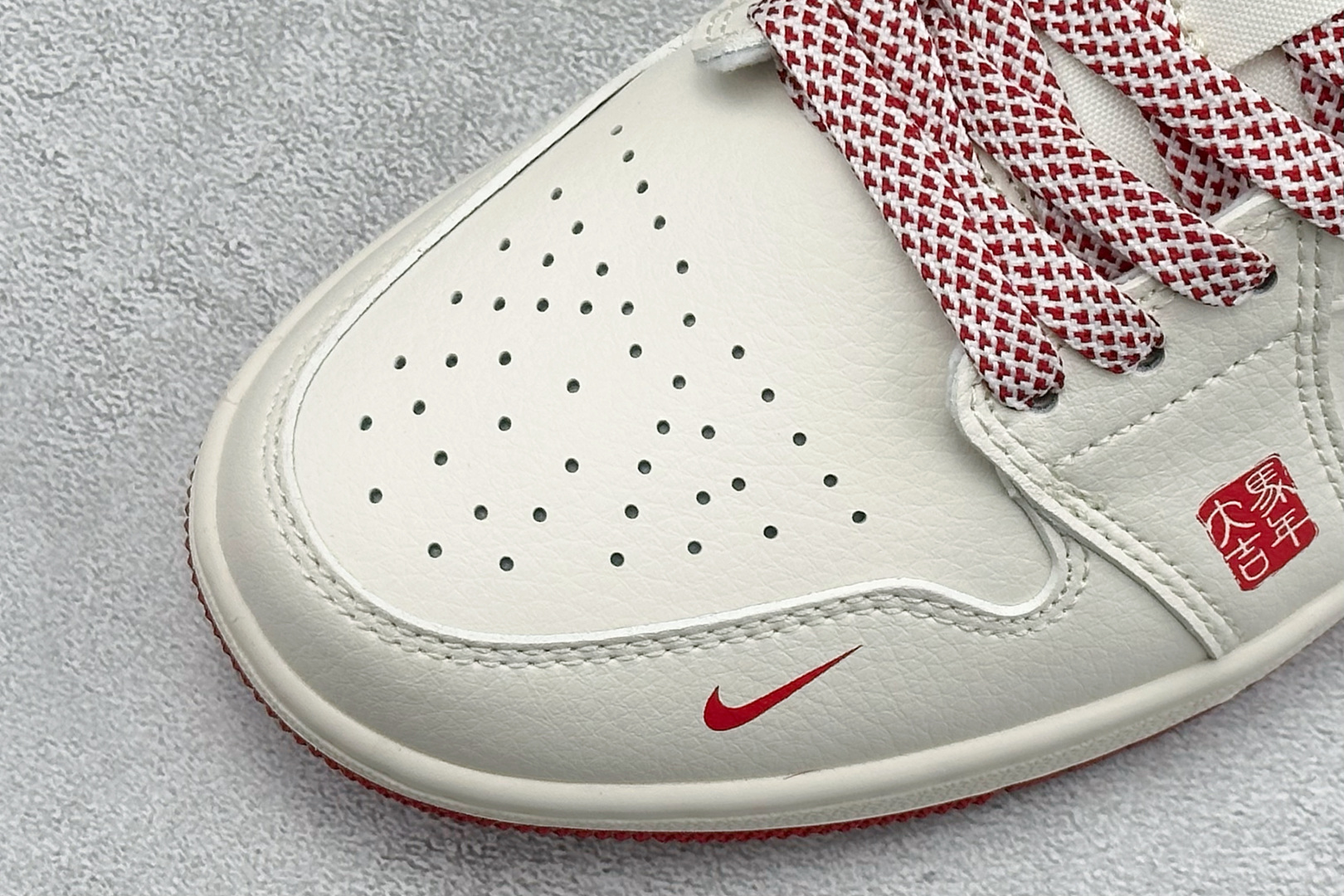 Air Jordan 1 Low AJ1 乔1 马年限定 高端定制 低帮复古篮球鞋 MZ9588-845-Top High Quatity Cheap Sneakers Fashion Clothing Clothes Bags handbags Shoes of all Brand wholesale With The best Quality And Beautiful Price from China Factory Chinese suppliers wholesaler seller Air Jordan 1 Low AJ1 乔1 马年限定 高端定制 低帮复古篮球鞋 MZ9588-845