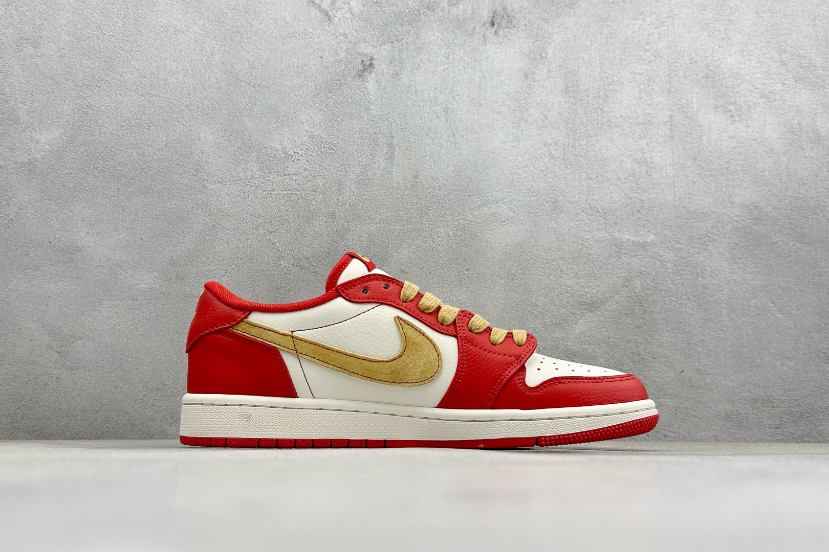 Air Jordan 1 Low AJ1 乔1 马年限定 高端定制 低帮倒钩复古篮球鞋 HG2026-019-Top High Quatity Cheap Sneakers Fashion Clothing Clothes Bags handbags Shoes of all Brand wholesale With The best Quality And Beautiful Price from China Factory Chinese suppliers wholesaler seller Air Jordan 1 Low AJ1 乔1 马年限定 高端定制 低帮倒钩复古篮球鞋 HG2026-019