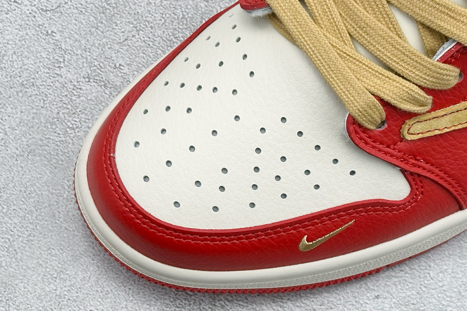 Air Jordan 1 Low AJ1 乔1 马年限定 高端定制 低帮倒钩复古篮球鞋 HG2026-019-Top High Quatity Cheap Sneakers Fashion Clothing Clothes Bags handbags Shoes of all Brand wholesale With The best Quality And Beautiful Price from China Factory Chinese suppliers wholesaler seller Air Jordan 1 Low AJ1 乔1 马年限定 高端定制 低帮倒钩复古篮球鞋 HG2026-019