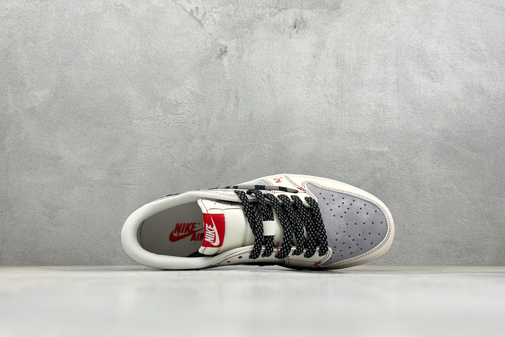 280 Air Jordan 1 Low AJ1 乔1 马年限定 高端定制 低帮倒钩复古篮球鞋 FF9989-012-Chinese UA Cheap High Quatity Brand Clothes Bags handbags Sneakers wholesale wholesaler seller from China Factory suppliers Fashion Clothing Shoes best Quality Beautiful Price 280 Air Jordan 1 Low AJ1 乔1 马年限定 高端定制 低帮倒钩复古篮球鞋 FF9989-012