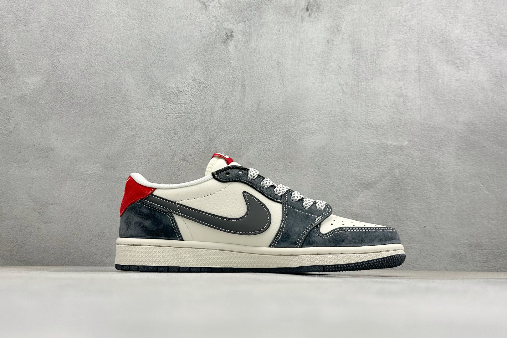 Air Jordan 1 Low AJ1 乔1 马年限定 高端定制 低帮倒钩复古篮球鞋 XT6998-161-Top High Quatity Cheap Sneakers Fashion Clothing Clothes Bags handbags Shoes of all Brand wholesale With The best Quality And Beautiful Price from China Factory Chinese suppliers wholesaler seller Air Jordan 1 Low AJ1 乔1 马年限定 高端定制 低帮倒钩复古篮球鞋 XT6998-161