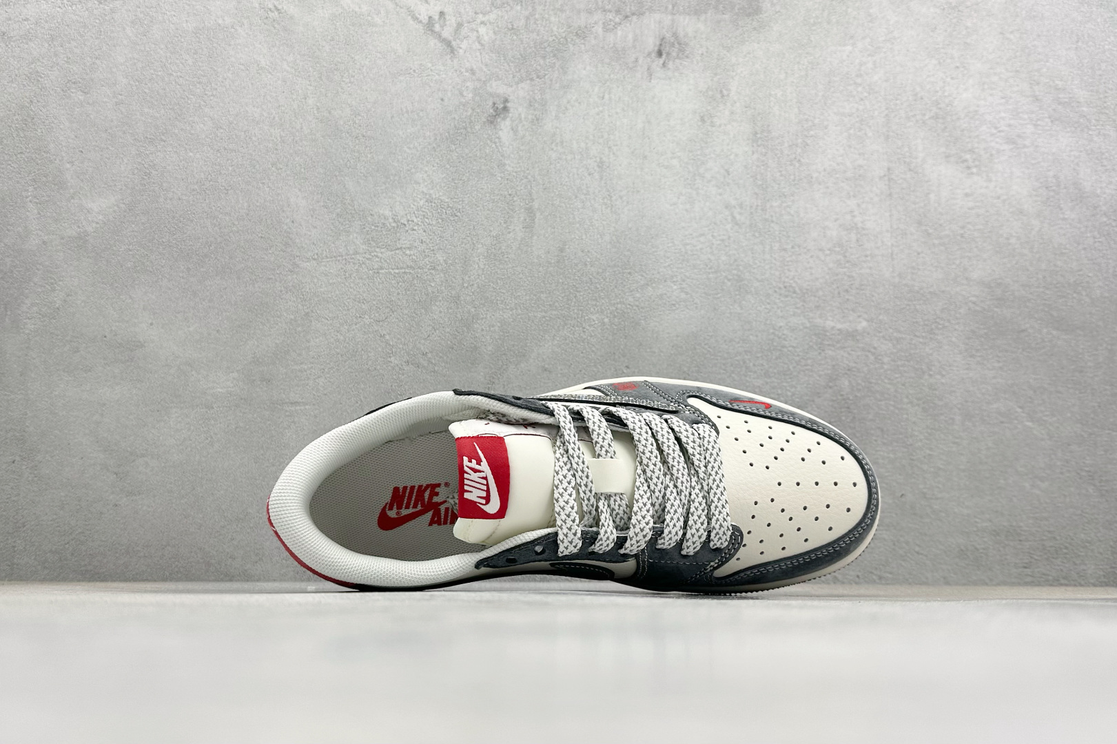 Air Jordan 1 Low AJ1 乔1 马年限定 高端定制 低帮倒钩复古篮球鞋 XT6998-161-Top High Quatity Cheap Sneakers Fashion Clothing Clothes Bags handbags Shoes of all Brand wholesale With The best Quality And Beautiful Price from China Factory Chinese suppliers wholesaler seller Air Jordan 1 Low AJ1 乔1 马年限定 高端定制 低帮倒钩复古篮球鞋 XT6998-161