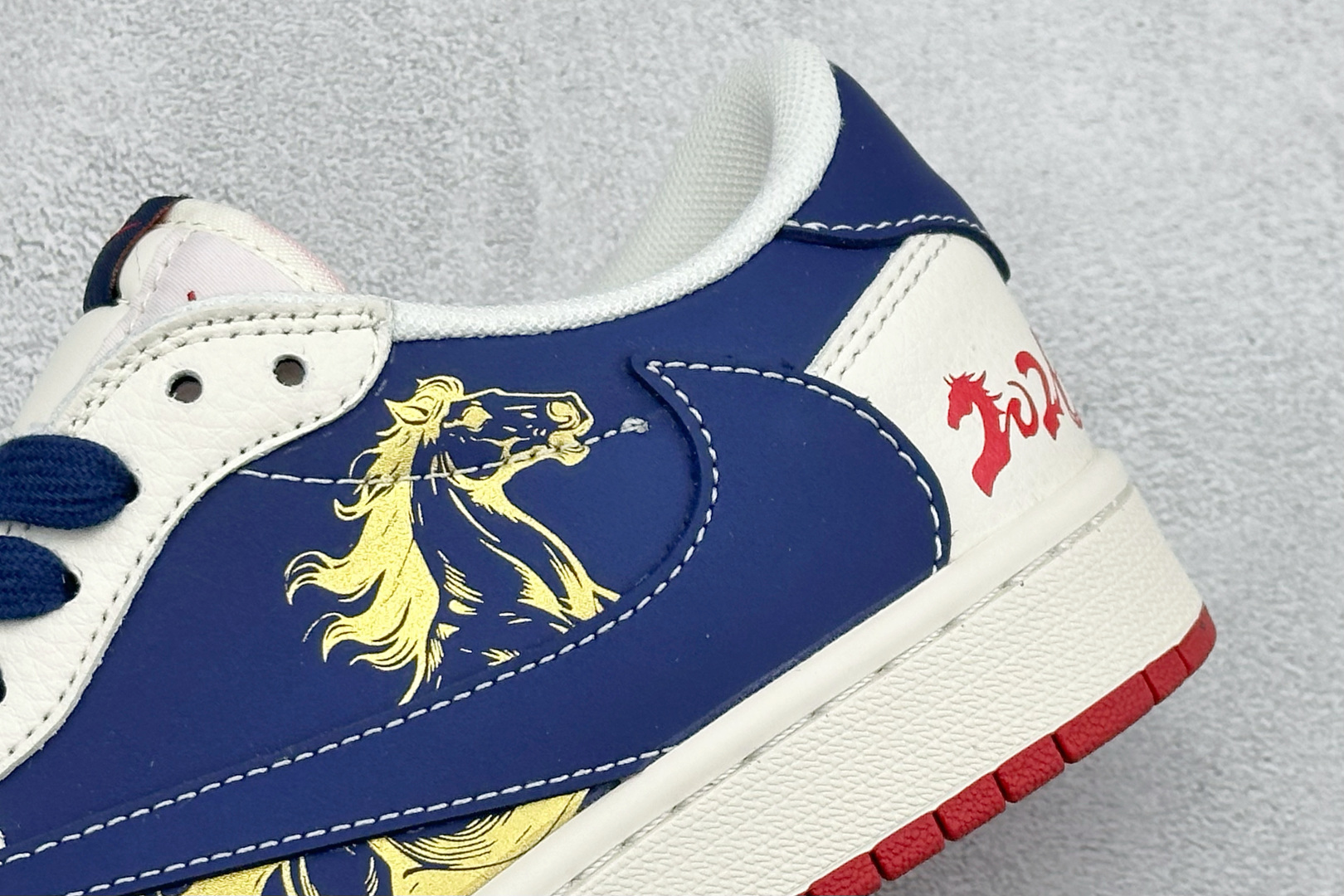 Air Jordan 1 Low AJ1 乔1 2026马年限定 高端定制 低帮倒钩复古篮球鞋 FF9989-011-Top High Quatity Cheap Sneakers Fashion Clothing Clothes Bags handbags Shoes of all Brand wholesale With The best Quality And Beautiful Price from China Factory Chinese suppliers wholesaler seller Air Jordan 1 Low AJ1 乔1 2026马年限定 高端定制 低帮倒钩复古篮球鞋 FF9989-011