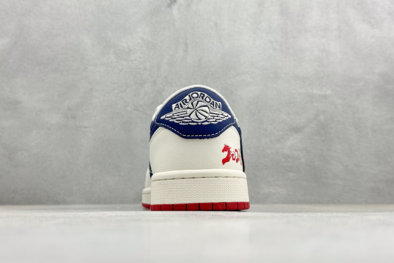 Air Jordan 1 Low AJ1 乔1 2026马年限定 高端定制 低帮倒钩复古篮球鞋 FF9989-011-Top High Quatity Cheap Sneakers Fashion Clothing Clothes Bags handbags Shoes of all Brand wholesale With The best Quality And Beautiful Price from China Factory Chinese suppliers wholesaler seller Air Jordan 1 Low AJ1 乔1 2026马年限定 高端定制 低帮倒钩复古篮球鞋 FF9989-011