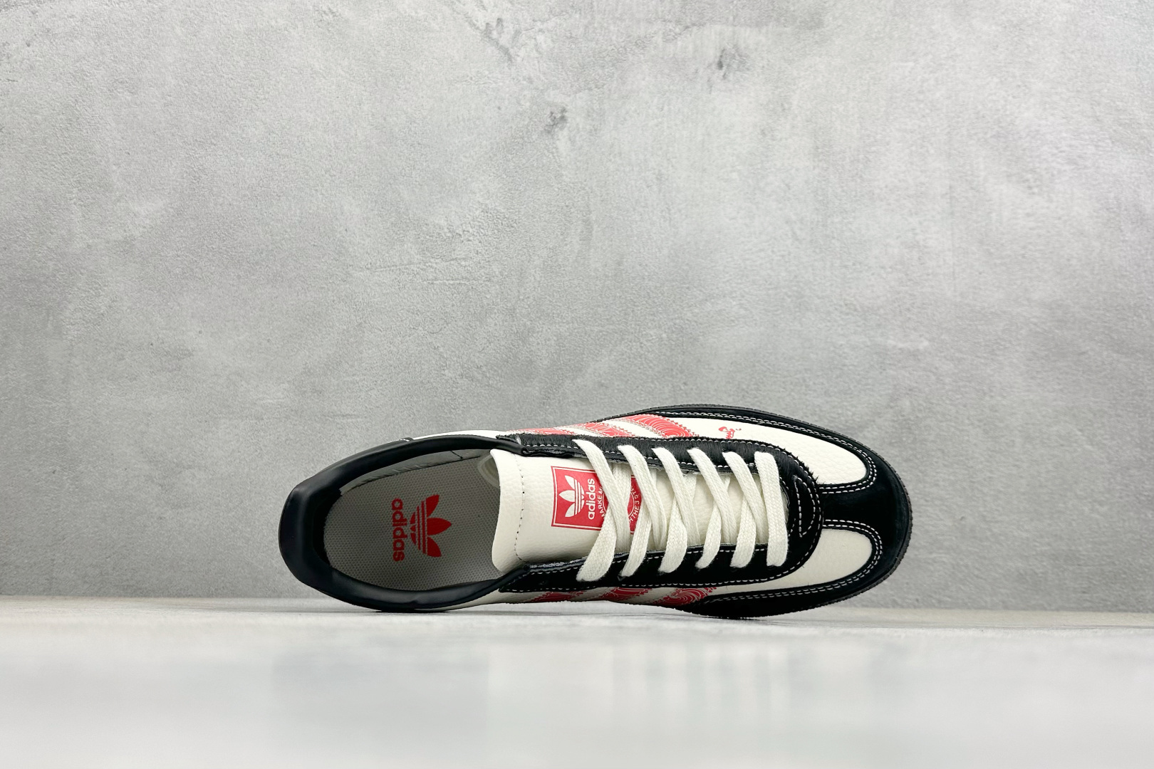 Adidas Handball Spezial 马年限定 麂皮阿迪经典复古休闲板鞋 JJ2619-Top High Quatity Cheap Sneakers Fashion Clothing Clothes Bags handbags Shoes of all Brand wholesale With The best Quality And Beautiful Price from China Factory Chinese suppliers wholesaler seller Adidas Handball Spezial 马年限定 麂皮阿迪经典复古休闲板鞋 JJ2619