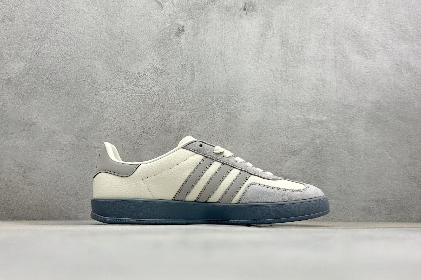 240 Adidas Originals Gazelle Indoor 马年限定 ‘DIY‘定制 桑巴果冻休闲百搭低帮板鞋 ZH2598-Chinese UA Cheap High Quatity Brand Clothes Bags handbags Sneakers wholesale wholesaler seller from China Factory suppliers Fashion Clothing Shoes best Quality Beautiful Price 240 Adidas Originals Gazelle Indoor 马年限定 ‘DIY‘定制 桑巴果冻休闲百搭低帮板鞋 ZH2598