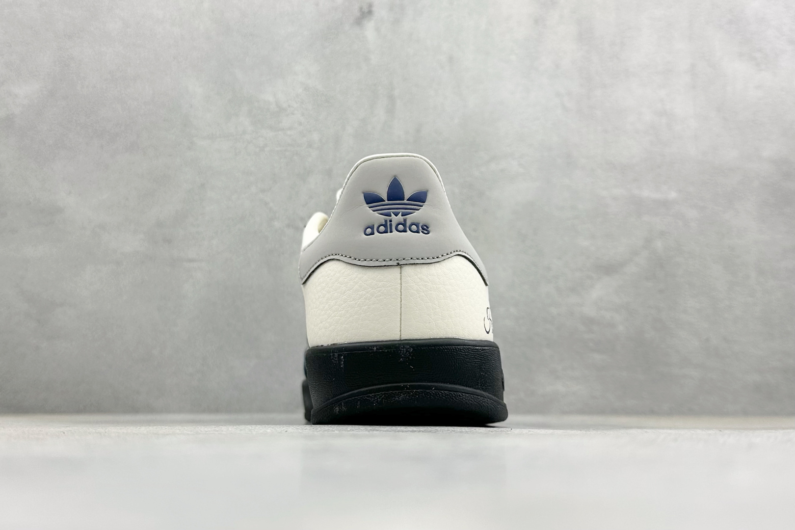 240 Adidas Originals Gazelle Indoor 马年限定 ‘DIY‘定制 桑巴果冻休闲百搭低帮板鞋 ZH2602-Chinese UA Cheap High Quatity Brand Clothes Bags handbags Sneakers wholesale wholesaler seller from China Factory suppliers Fashion Clothing Shoes best Quality Beautiful Price 240 Adidas Originals Gazelle Indoor 马年限定 ‘DIY‘定制 桑巴果冻休闲百搭低帮板鞋 ZH2602