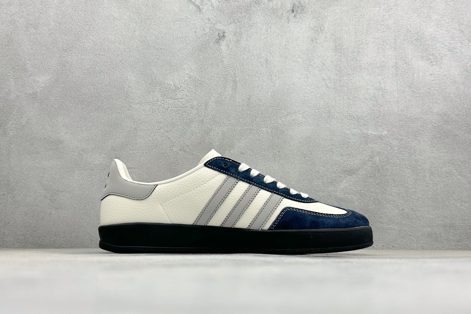 240 Adidas Originals Gazelle Indoor 马年限定 ‘DIY‘定制 桑巴果冻休闲百搭低帮板鞋 ZH2602-Chinese UA Cheap High Quatity Brand Clothes Bags handbags Sneakers wholesale wholesaler seller from China Factory suppliers Fashion Clothing Shoes best Quality Beautiful Price 240 Adidas Originals Gazelle Indoor 马年限定 ‘DIY‘定制 桑巴果冻休闲百搭低帮板鞋 ZH2602