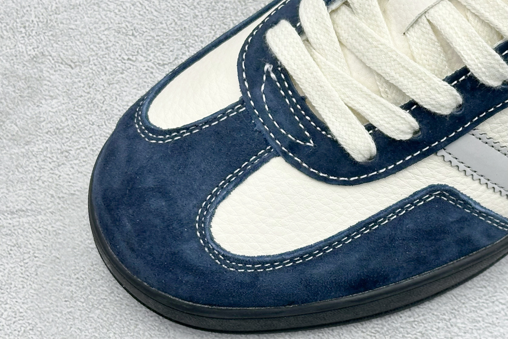 240 Adidas Originals Gazelle Indoor 马年限定 ‘DIY‘定制 桑巴果冻休闲百搭低帮板鞋 ZH2602-Chinese UA Cheap High Quatity Brand Clothes Bags handbags Sneakers wholesale wholesaler seller from China Factory suppliers Fashion Clothing Shoes best Quality Beautiful Price 240 Adidas Originals Gazelle Indoor 马年限定 ‘DIY‘定制 桑巴果冻休闲百搭低帮板鞋 ZH2602