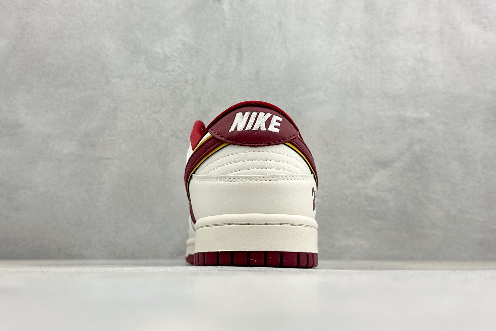260 Nike Dunk Low Retro 2026马年限定 周年高端定制 低帮休闲板鞋 HT5088-653-Chinese UA Cheap High Quatity Brand Clothes Bags handbags Sneakers wholesale wholesaler seller from China Factory suppliers Fashion Clothing Shoes best Quality Beautiful Price 260 Nike Dunk Low Retro 2026马年限定 周年高端定制 低帮休闲板鞋 HT5088-653