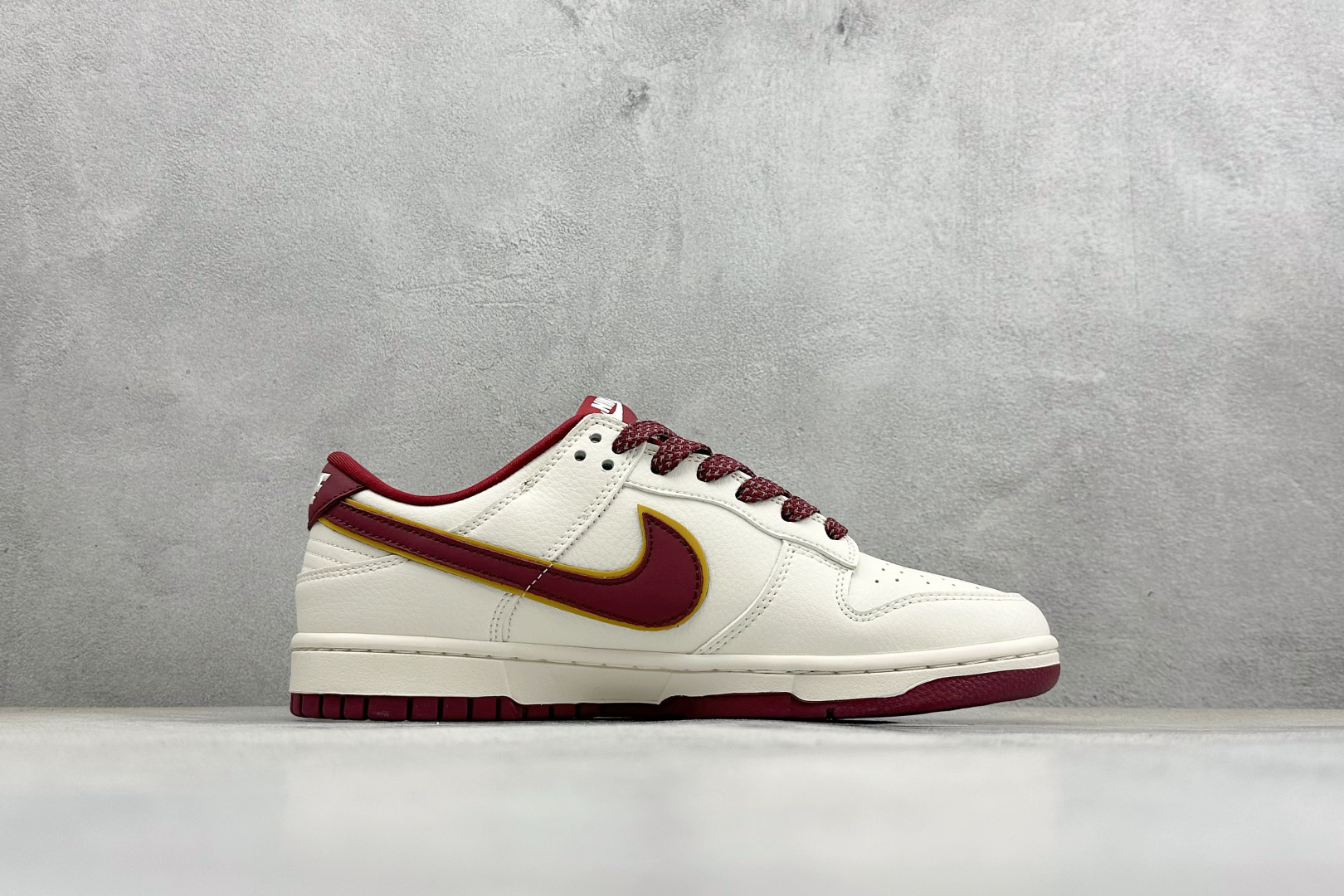 260 Nike Dunk Low Retro 2026马年限定 周年高端定制 低帮休闲板鞋 HT5088-653-Chinese UA Cheap High Quatity Brand Clothes Bags handbags Sneakers wholesale wholesaler seller from China Factory suppliers Fashion Clothing Shoes best Quality Beautiful Price 260 Nike Dunk Low Retro 2026马年限定 周年高端定制 低帮休闲板鞋 HT5088-653