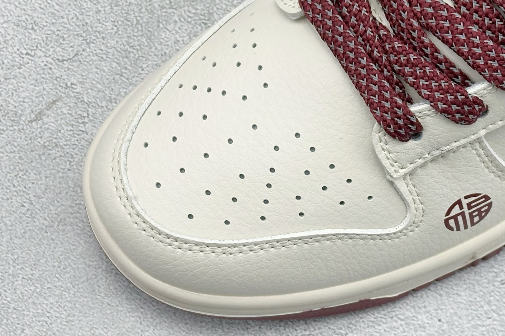 260 Nike Dunk Low Retro 2026马年限定 周年高端定制 低帮休闲板鞋 HT5088-653-Chinese UA Cheap High Quatity Brand Clothes Bags handbags Sneakers wholesale wholesaler seller from China Factory suppliers Fashion Clothing Shoes best Quality Beautiful Price 260 Nike Dunk Low Retro 2026马年限定 周年高端定制 低帮休闲板鞋 HT5088-653