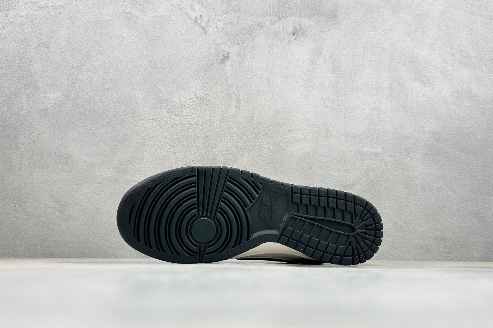 260 Nike Dunk Low Retro 2026马年限定 周年高端定制 低帮休闲板鞋 HT5088-656-Chinese UA Cheap High Quatity Brand Clothes Bags handbags Sneakers wholesale wholesaler seller from China Factory suppliers Fashion Clothing Shoes best Quality Beautiful Price 260 Nike Dunk Low Retro 2026马年限定 周年高端定制 低帮休闲板鞋 HT5088-656