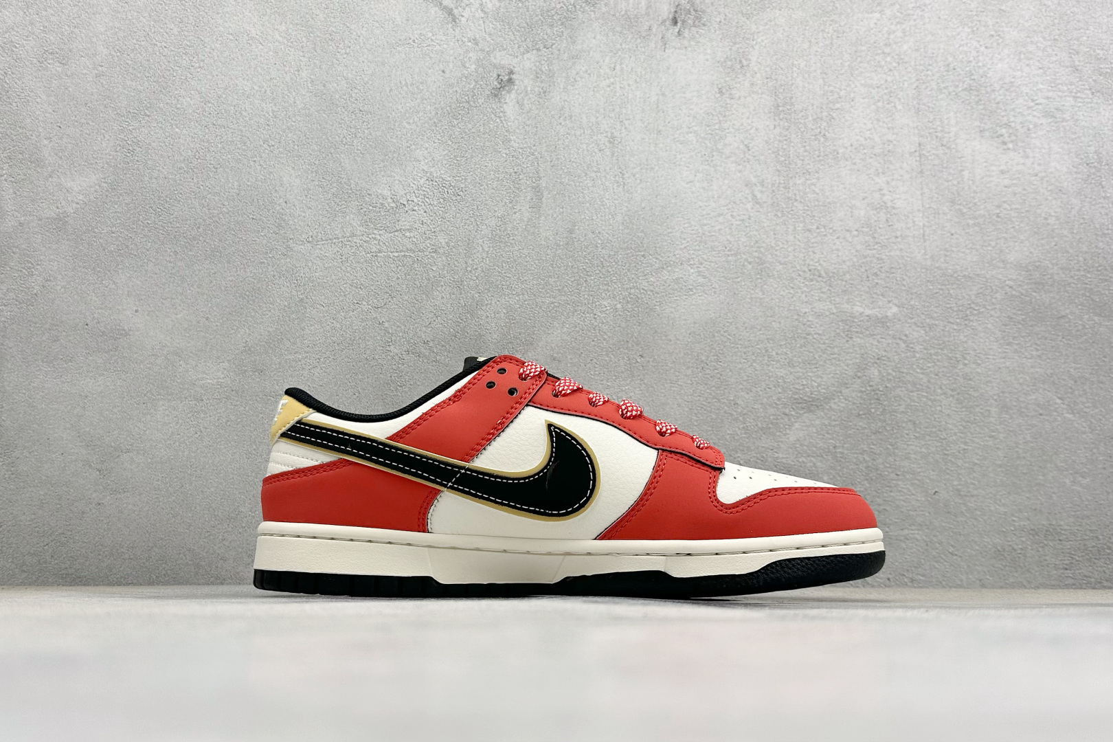 260 Nike Dunk Low Retro 2026马年限定 周年高端定制 低帮休闲板鞋 HT5088-656-Chinese UA Cheap High Quatity Brand Clothes Bags handbags Sneakers wholesale wholesaler seller from China Factory suppliers Fashion Clothing Shoes best Quality Beautiful Price 260 Nike Dunk Low Retro 2026马年限定 周年高端定制 低帮休闲板鞋 HT5088-656