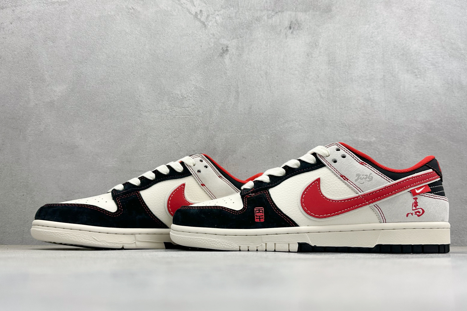 Nike Dunk Low Retro 马年限定 周年高端定制 低帮休闲板鞋 CX5050-Y78-Top High Quatity Cheap Sneakers Fashion Clothing Clothes Bags handbags Shoes of all Brand wholesale With The best Quality And Beautiful Price from China Factory Chinese suppliers wholesaler seller Nike Dunk Low Retro 马年限定 周年高端定制 低帮休闲板鞋 CX5050-Y78
