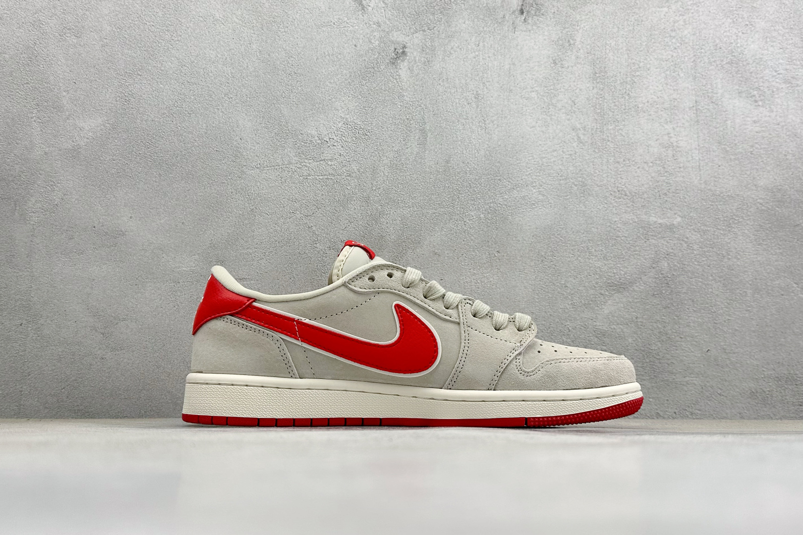 Air Jordan 1 Low AJ1 乔1 马年限定 高端定制 低帮倒钩复古篮球鞋 HG2026-017