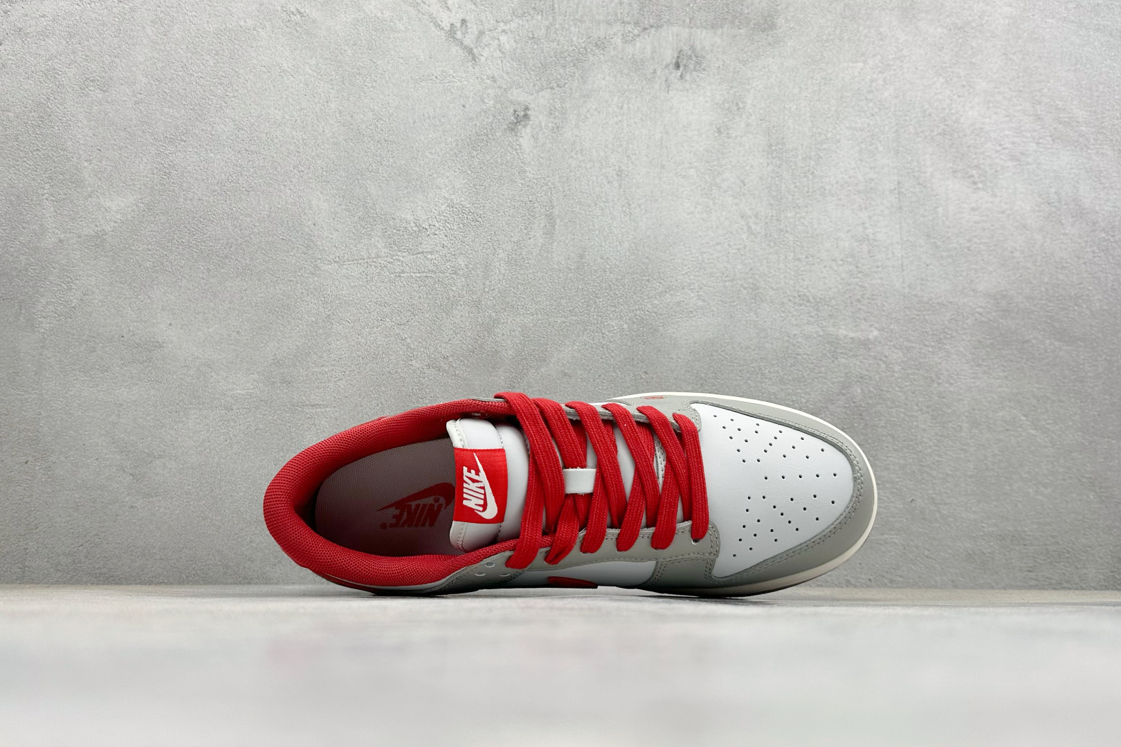 Nike Dunk Low Retro 马年限定 周年高端定制 低帮休闲板鞋 QW5288-109-Top High Quatity Cheap Sneakers Fashion Clothing Clothes Bags handbags Shoes of all Brand wholesale With The best Quality And Beautiful Price from China Factory Chinese suppliers wholesaler seller Nike Dunk Low Retro 马年限定 周年高端定制 低帮休闲板鞋 QW5288-109