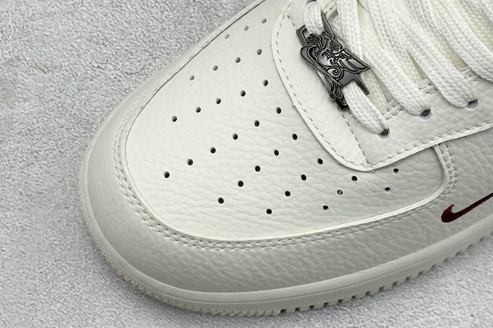260 SC版Nike Air Force 1'07 Low 古驰联名 空军一号低帮休闲板鞋 XY9025-015-Chinese UA Cheap High Quatity Brand Clothes Bags handbags Sneakers wholesale wholesaler seller from China Factory suppliers Fashion Clothing Shoes best Quality Beautiful Price 260 SC版Nike Air Force 1'07 Low 古驰联名 空军一号低帮休闲板鞋 XY9025-015