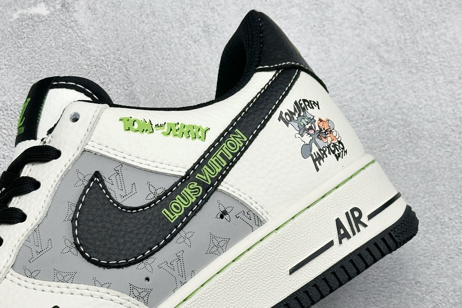 SC版Nike Air Force 1'07 Low 联名 空军一号低帮休闲板鞋 XY9025-012