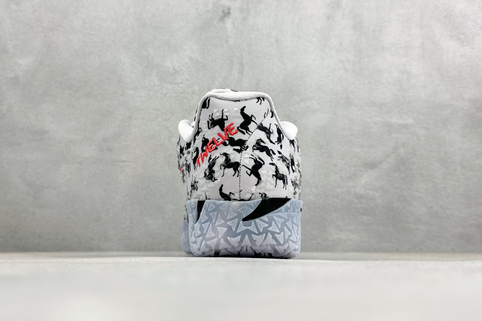 JA 3 XMAS PE EP 莫兰特三代 马年限定 实战低帮篮球鞋 HF2794-001-Top High Quatity Cheap Sneakers Fashion Clothing Clothes Bags handbags Shoes of all Brand wholesale With The best Quality And Beautiful Price from China Factory Chinese suppliers wholesaler seller JA 3 XMAS PE EP 莫兰特三代 马年限定 实战低帮篮球鞋 HF2794-001