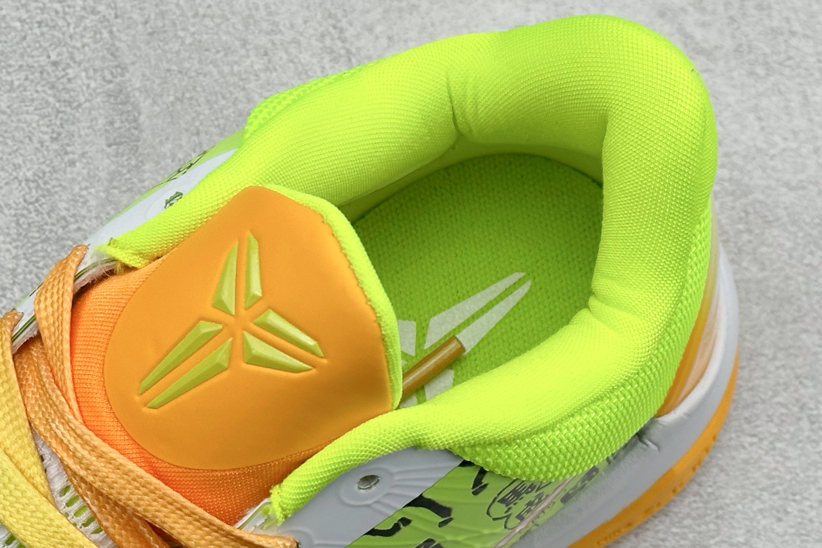 360 Nike Zoom KOBE 5代 PROTRO CHBL 马年限定实战篮球鞋 CD4991-870-Chinese UA Cheap High Quatity Brand Clothes Bags handbags Sneakers wholesale wholesaler seller from China Factory suppliers Fashion Clothing Shoes best Quality Beautiful Price 360 Nike Zoom KOBE 5代 PROTRO CHBL 马年限定实战篮球鞋 CD4991-870
