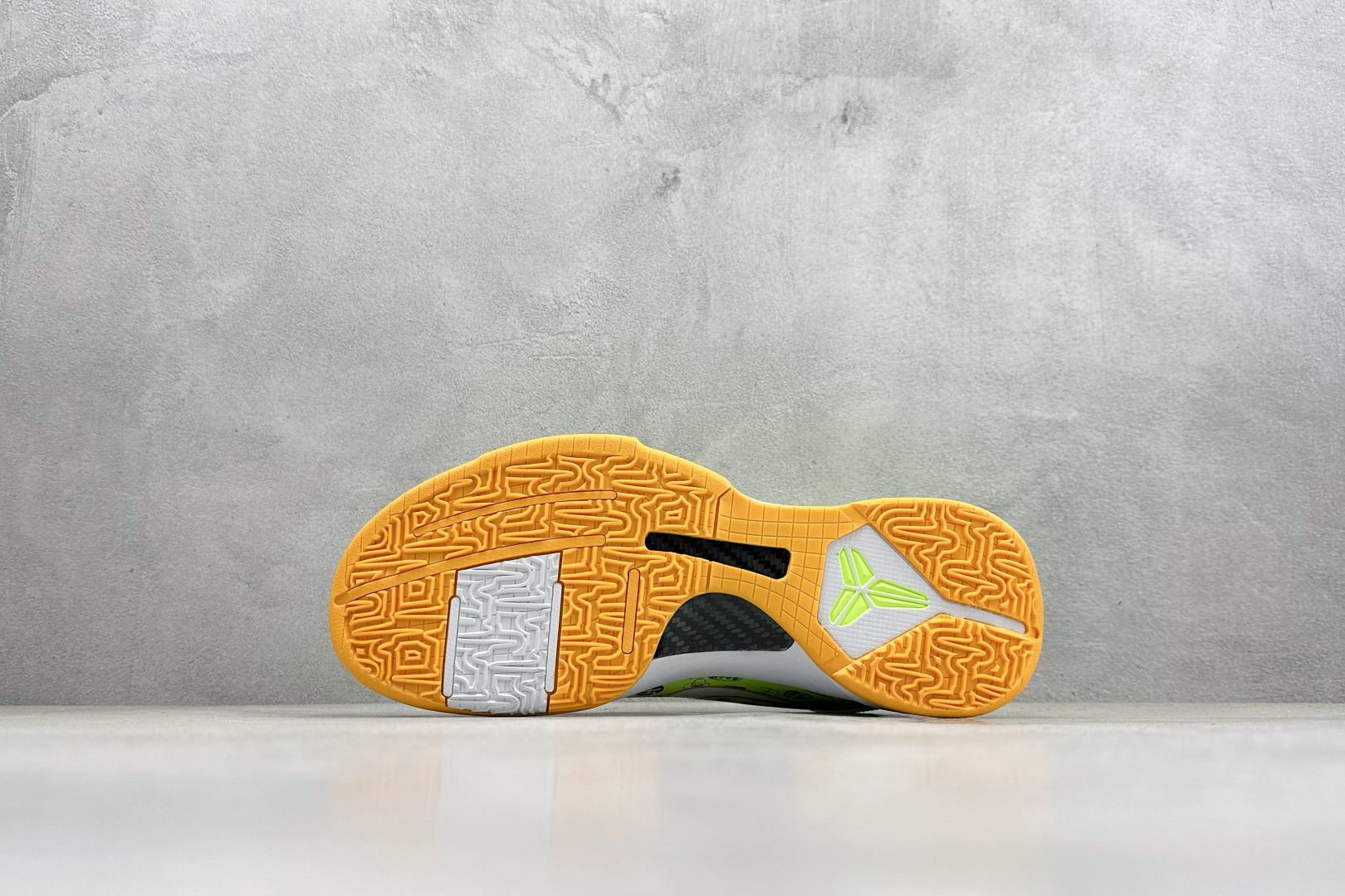 360 Nike Zoom KOBE 5代 PROTRO CHBL 马年限定实战篮球鞋 CD4991-870-Chinese UA Cheap High Quatity Brand Clothes Bags handbags Sneakers wholesale wholesaler seller from China Factory suppliers Fashion Clothing Shoes best Quality Beautiful Price 360 Nike Zoom KOBE 5代 PROTRO CHBL 马年限定实战篮球鞋 CD4991-870