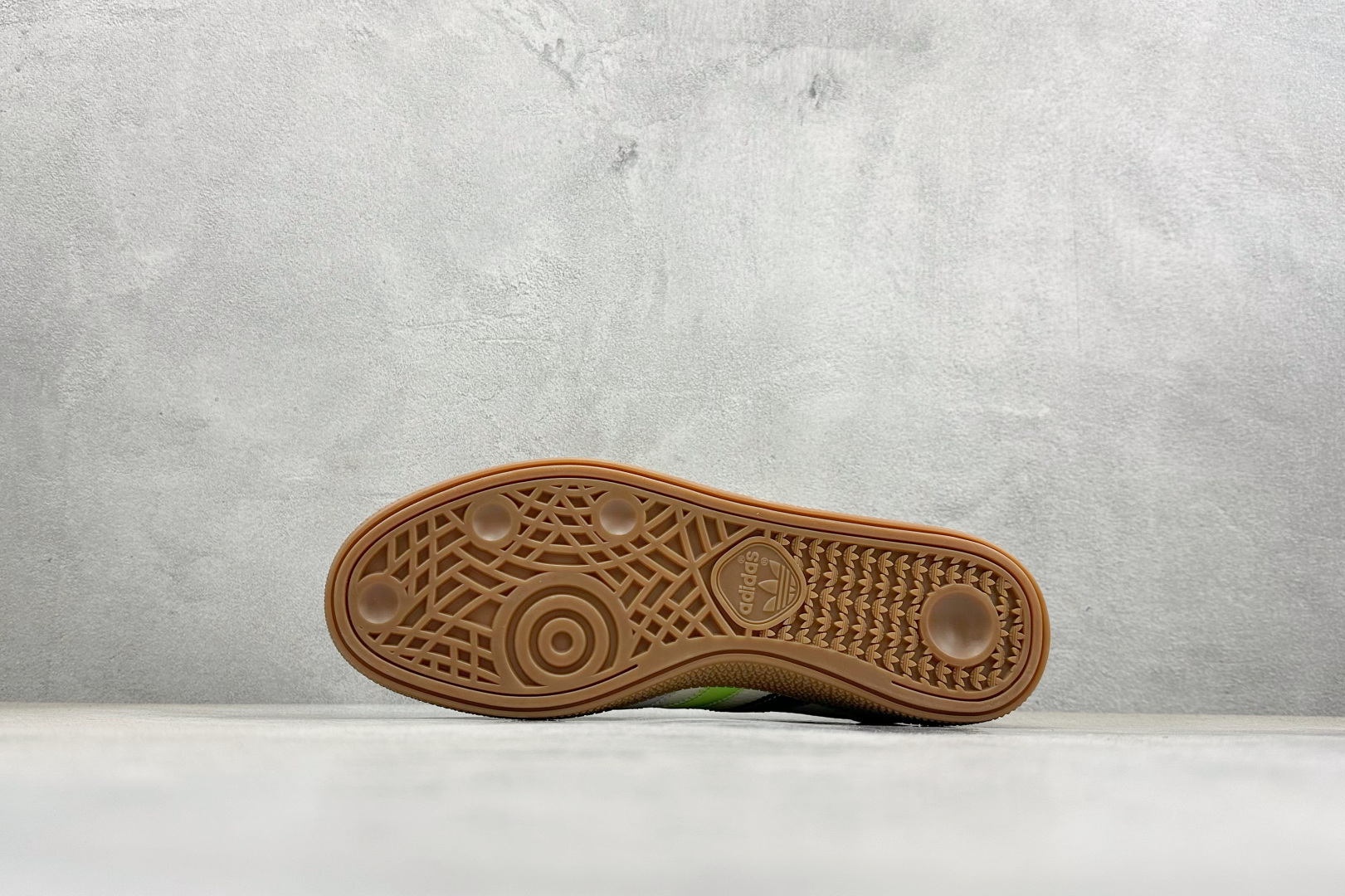 240 Adidas Handball Spezial 马年限定 麂皮阿迪经典复古休闲板鞋 LX0919