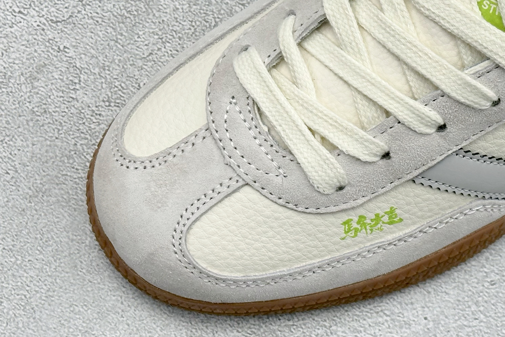 240 Adidas Handball Spezial 马年限定 麂皮阿迪经典复古休闲板鞋 LX0919