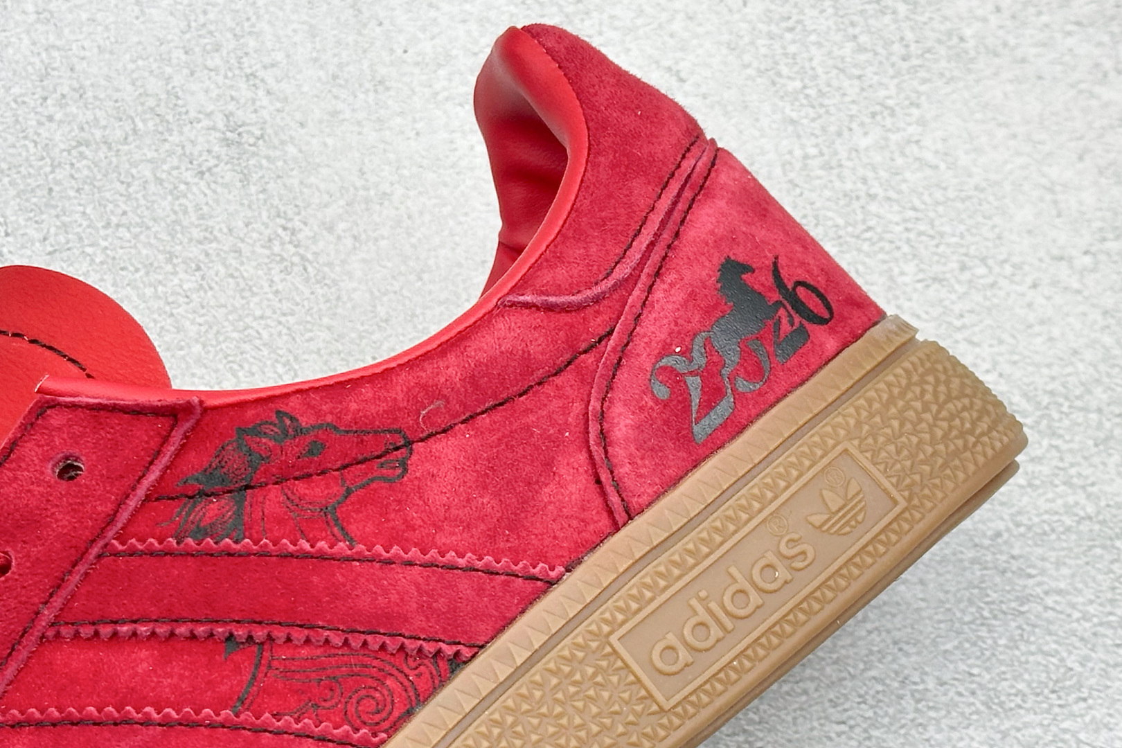 240 Adidas Handball Spezial 2026马年限定 麂皮阿迪经典复古休闲板鞋 ZH2606