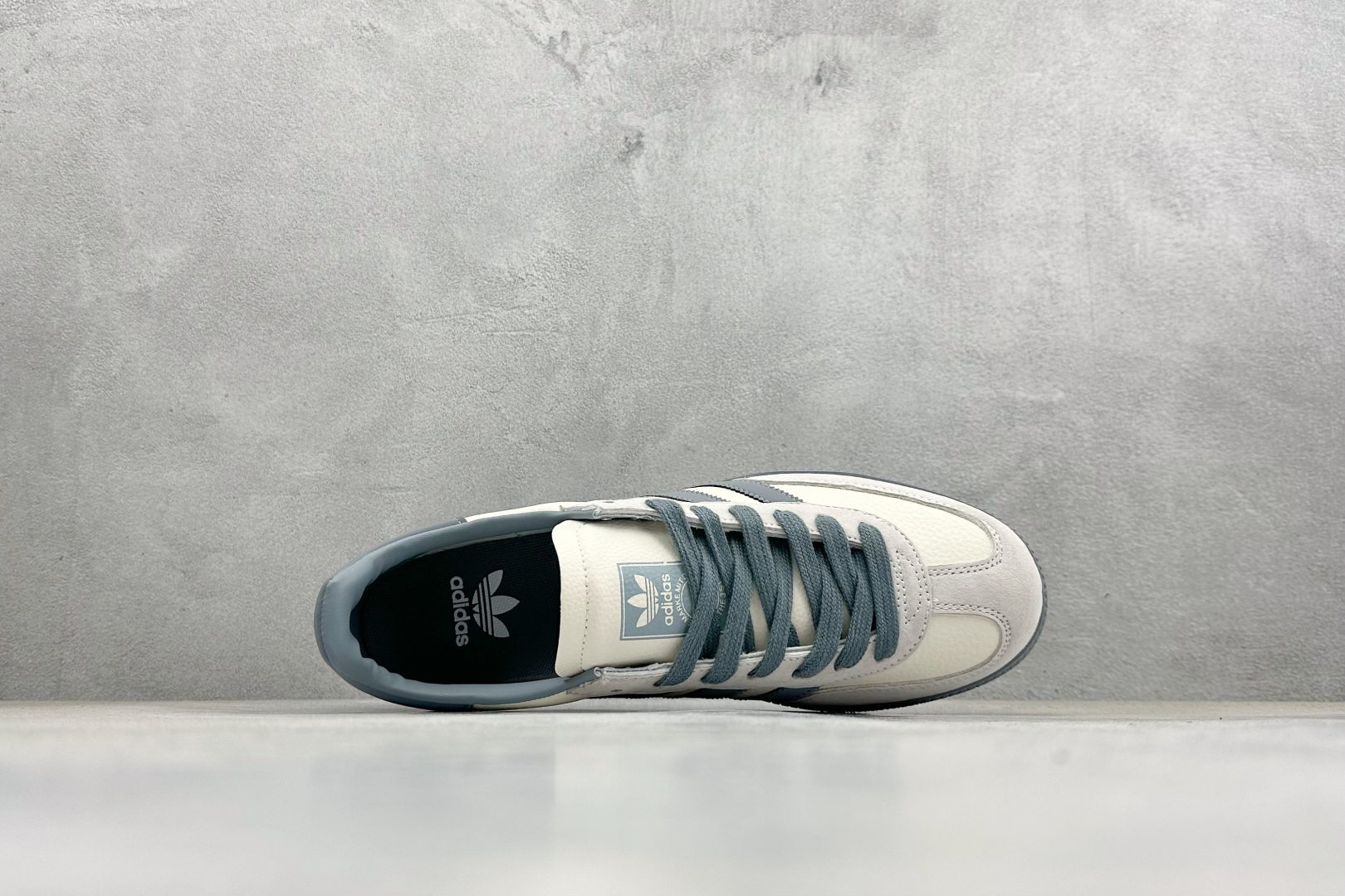 220 Adidas Handball Spezial 马年限定 麂皮阿迪经典复古休闲板鞋 SD6837-Chinese UA Cheap High Quatity Brand Clothes Bags handbags Sneakers wholesale wholesaler seller from China Factory suppliers Fashion Clothing Shoes best Quality Beautiful Price 220 Adidas Handball Spezial 马年限定 麂皮阿迪经典复古休闲板鞋 SD6837