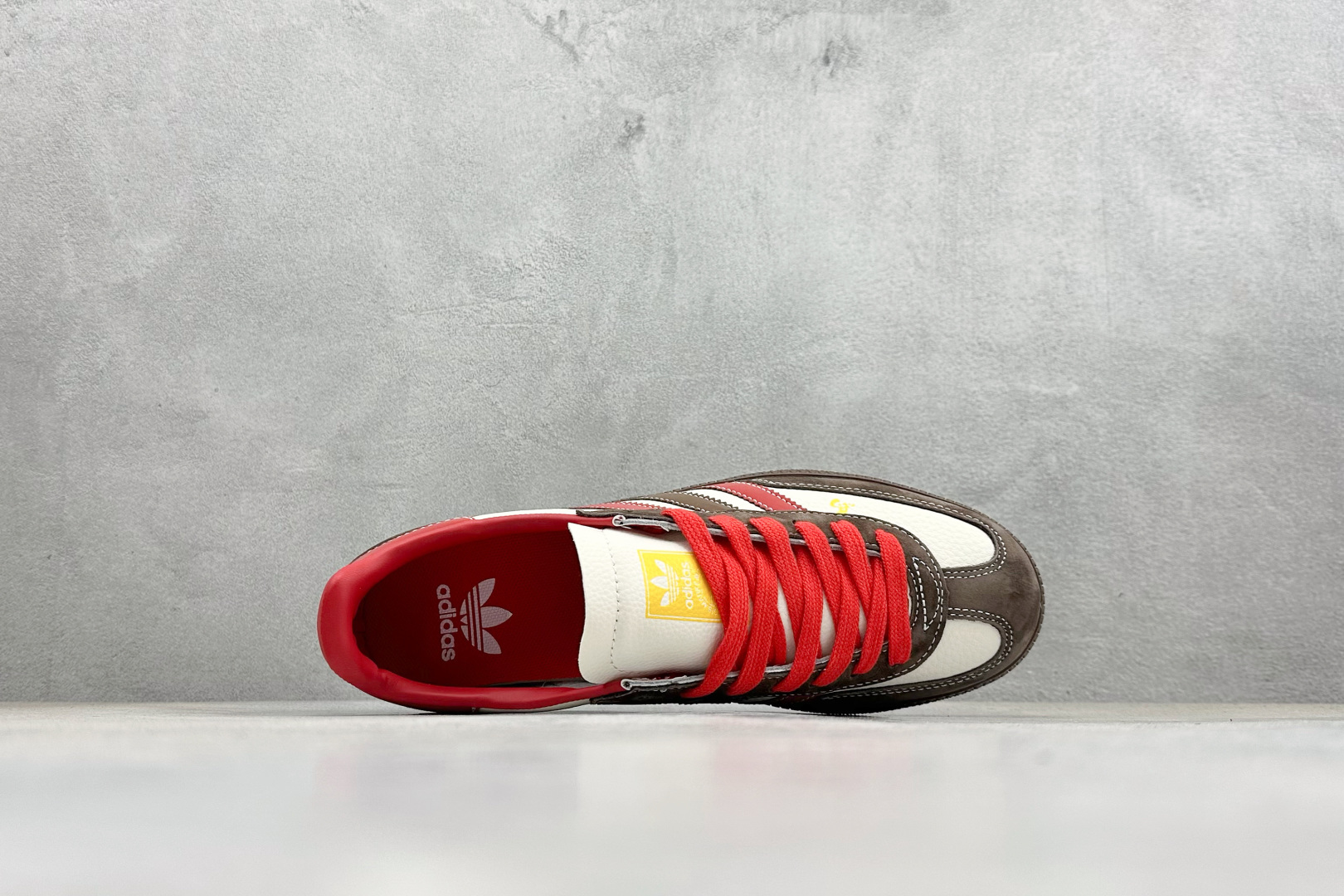 Adidas Handball Spezial 马年限定 麂皮阿迪经典复古休闲板鞋 SD6834-Top High Quatity Cheap Sneakers Fashion Clothing Clothes Bags handbags Shoes of all Brand wholesale With The best Quality And Beautiful Price from China Factory Chinese suppliers wholesaler seller Adidas Handball Spezial 马年限定 麂皮阿迪经典复古休闲板鞋 SD6834