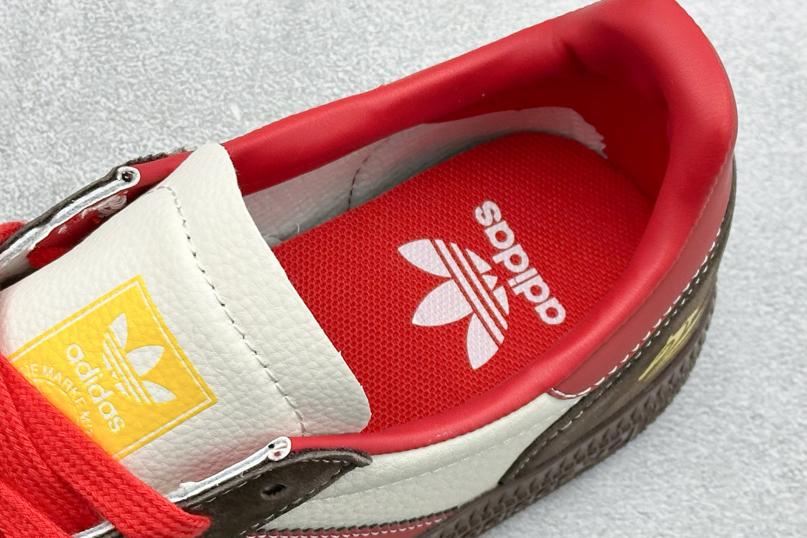 Adidas Handball Spezial 马年限定 麂皮阿迪经典复古休闲板鞋 SD6834-Top High Quatity Cheap Sneakers Fashion Clothing Clothes Bags handbags Shoes of all Brand wholesale With The best Quality And Beautiful Price from China Factory Chinese suppliers wholesaler seller Adidas Handball Spezial 马年限定 麂皮阿迪经典复古休闲板鞋 SD6834