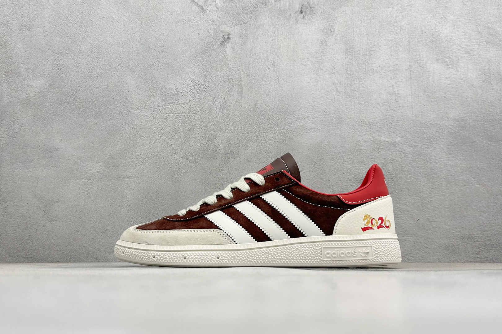240 Adidas Handball Spezial 马年限定 麂皮阿迪经典复古休闲板鞋 ZH2604