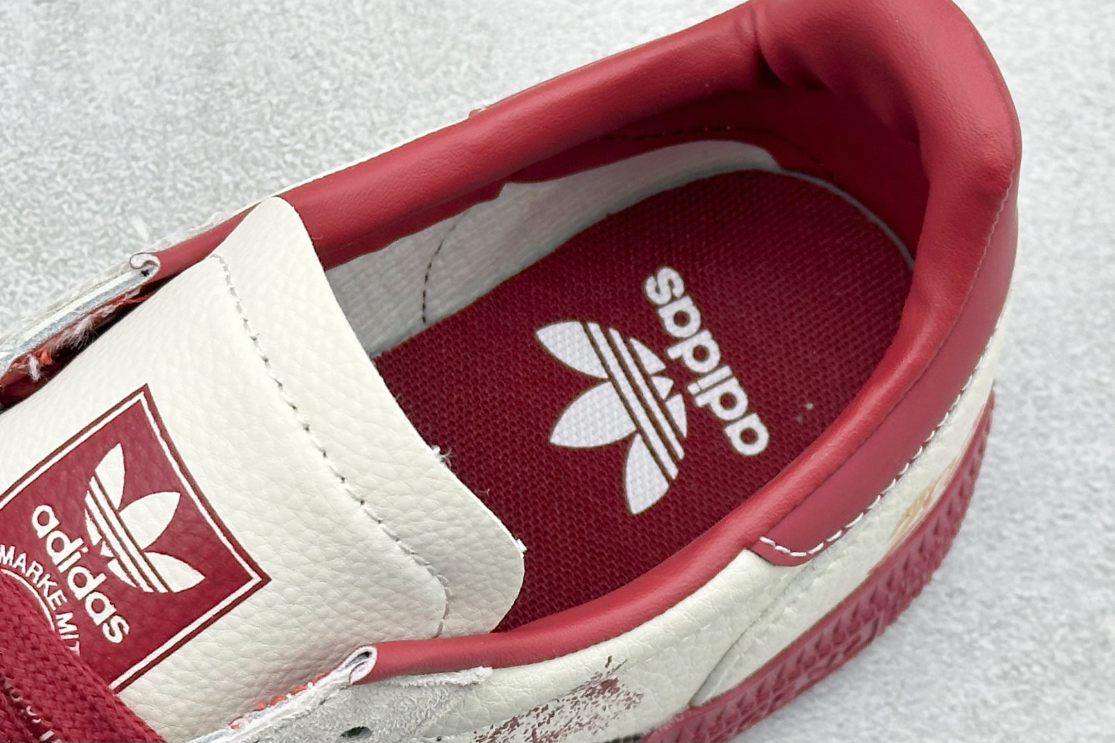 240 Adidas Handball Spezial 马年限定 麂皮阿迪经典复古休闲板鞋 JJ2621