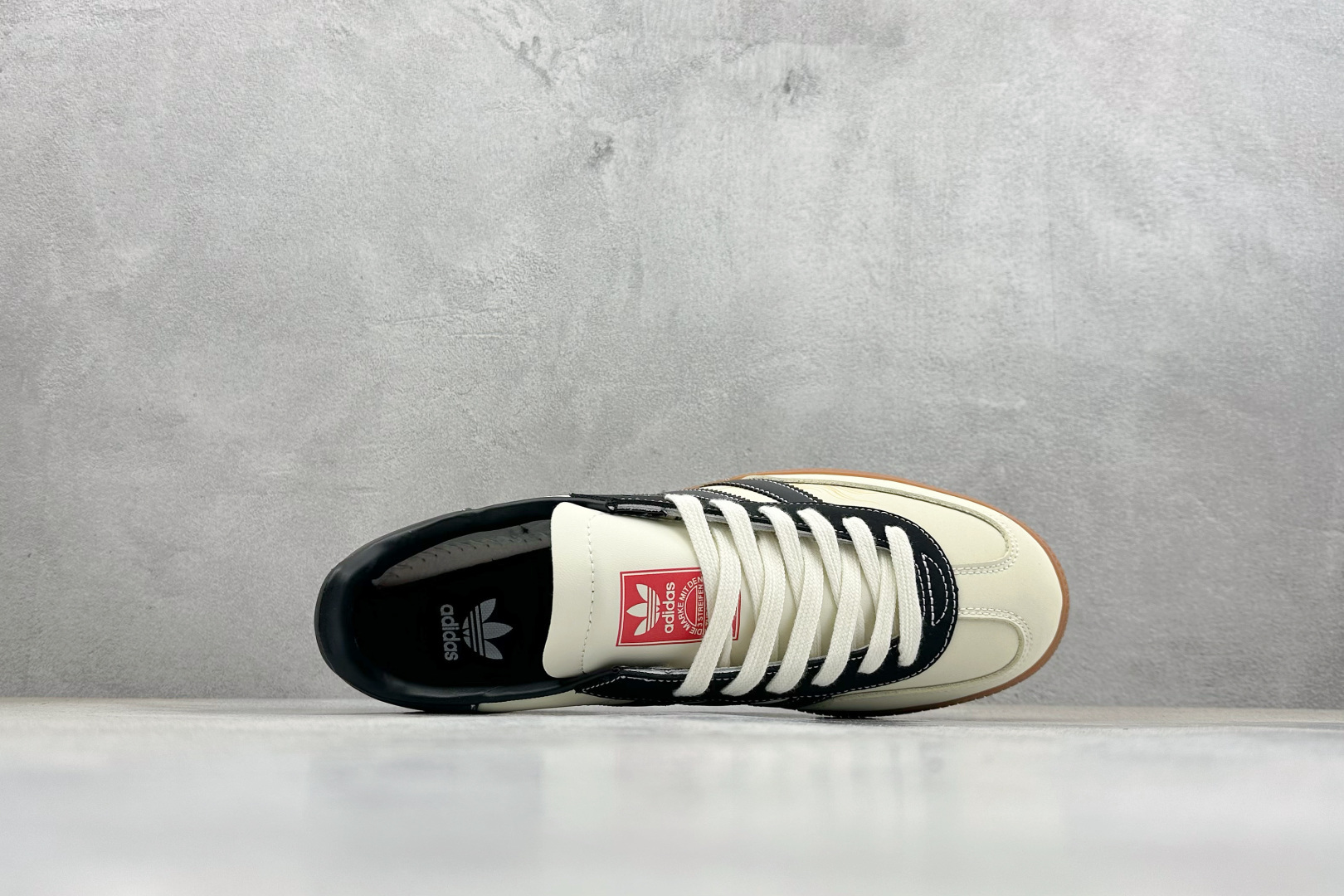 240 Adidas Handball Spezial 马年限定 麂皮阿迪经典复古休闲板鞋 JJ2622