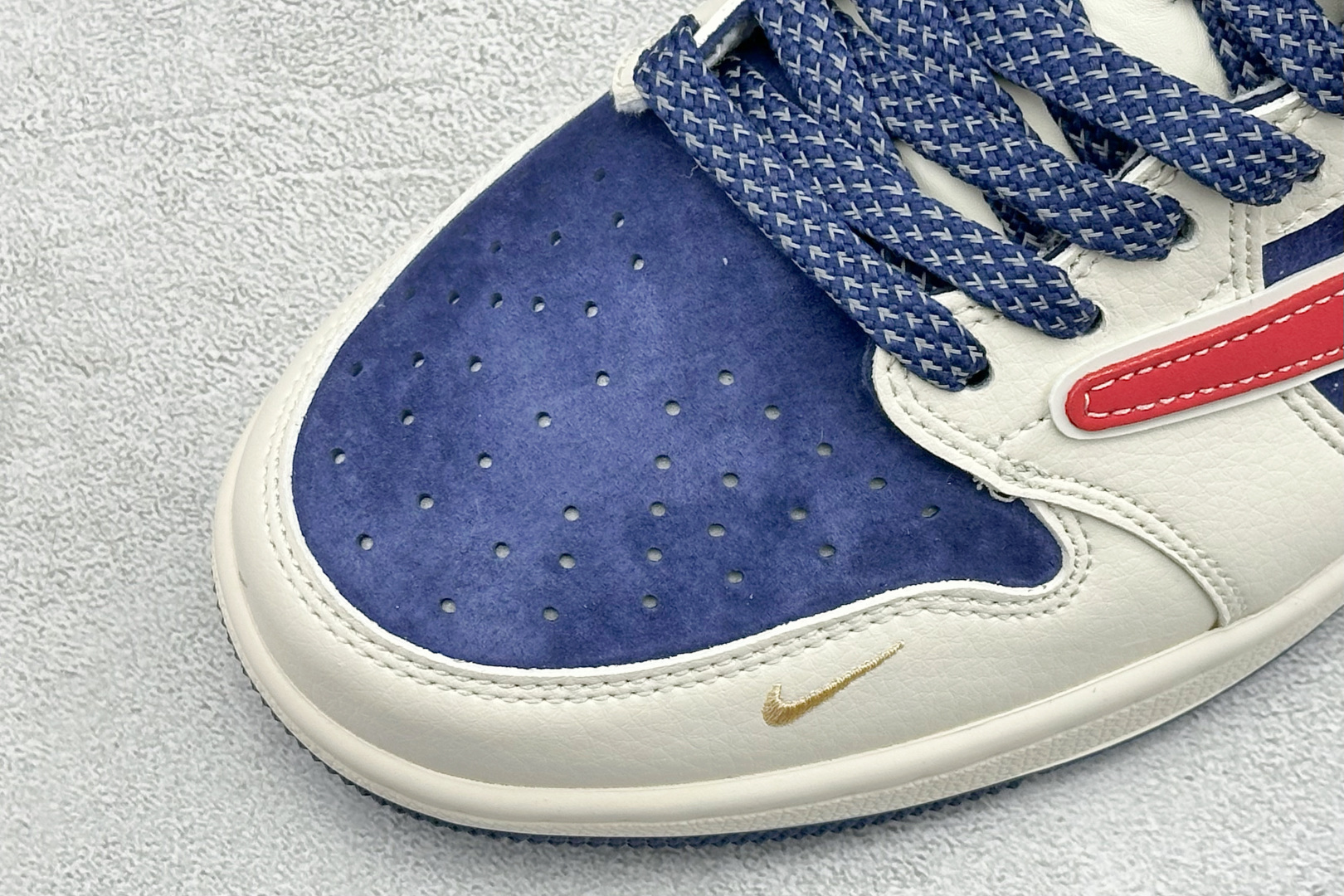 Air Jordan 1 Low AJ1 乔1 马年限定 高端定制 低帮倒钩复古篮球鞋 JP2026-162-Top High Quatity Cheap Sneakers Fashion Clothing Clothes Bags handbags Shoes of all Brand wholesale With The best Quality And Beautiful Price from China Factory Chinese suppliers wholesaler seller Air Jordan 1 Low AJ1 乔1 马年限定 高端定制 低帮倒钩复古篮球鞋 JP2026-162