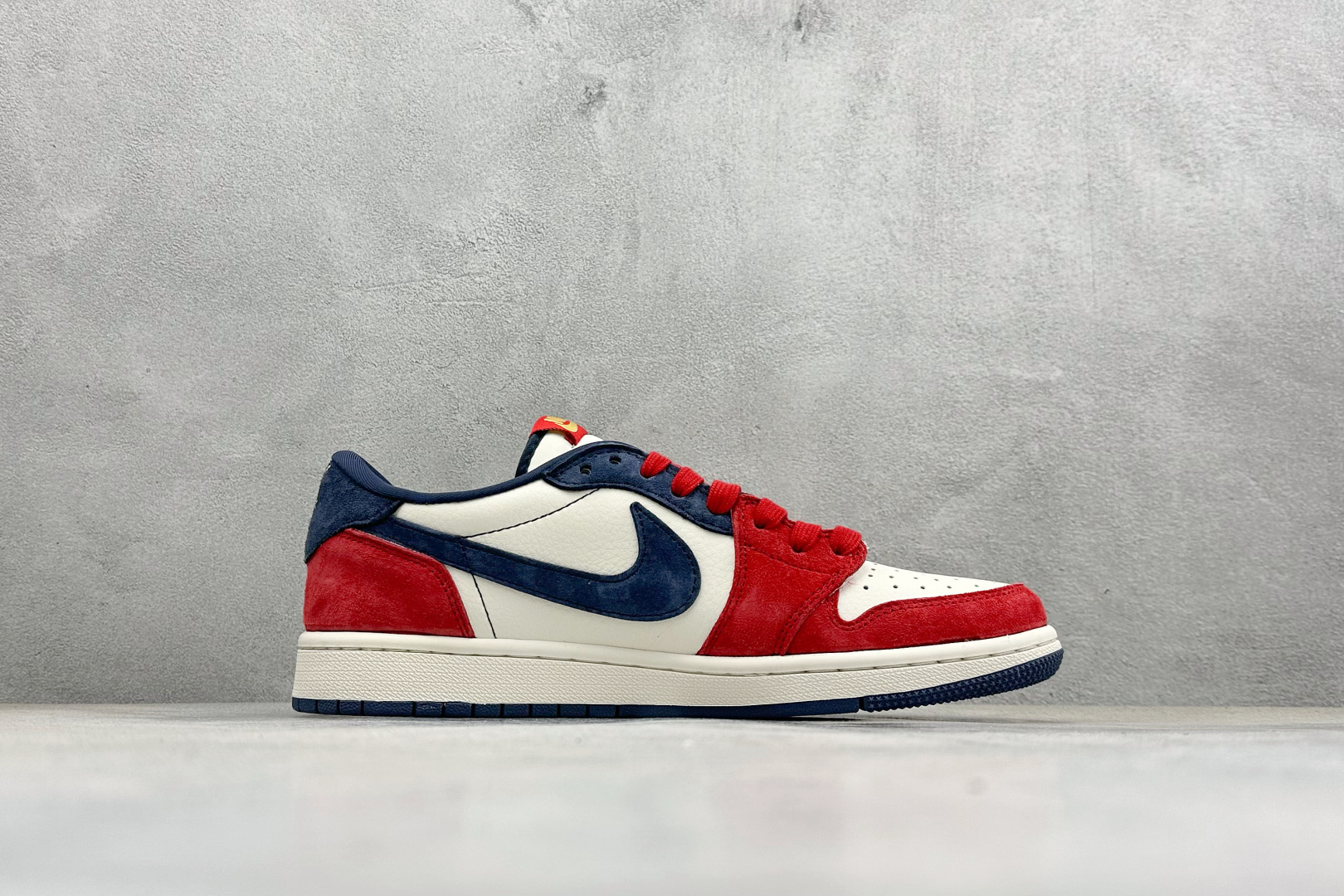 270 Air Jordan 1 Low AJ1 乔1 马年限定 高端定制 低帮倒钩复古篮球鞋 HG0026-020-Chinese UA Cheap High Quatity Brand Clothes Bags handbags Sneakers wholesale wholesaler seller from China Factory suppliers Fashion Clothing Shoes best Quality Beautiful Price 270 Air Jordan 1 Low AJ1 乔1 马年限定 高端定制 低帮倒钩复古篮球鞋 HG0026-020